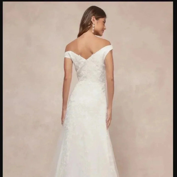 NWOT Eternally Precious Ivory Embroidered Off-the-Shoulder Maxi Dress Size S - Picture 5 of 9